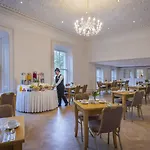 Boyne Valley - Only 3*