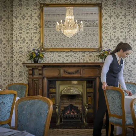 Boyne Valley - Only 3*