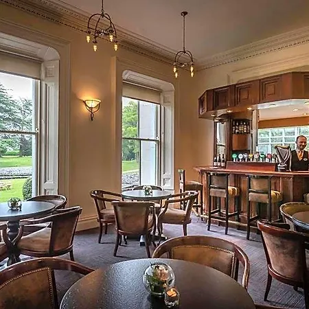 Boyne Valley - Only 3* دروغيدا