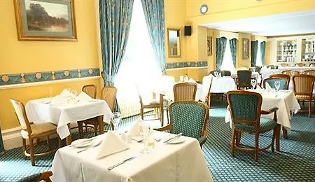 Hotel Boyne Valley - Only 3*