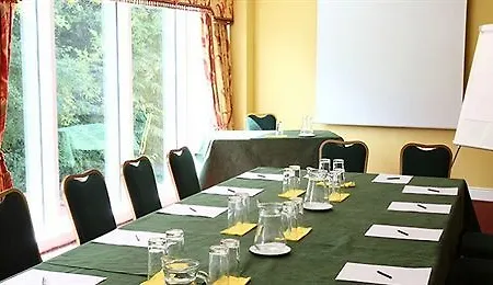 فندق Boyne Valley - Only
