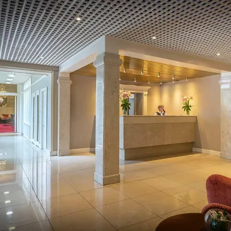 Hotel Boyne Valley - Only 3*