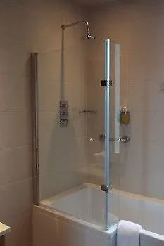 Boyne Valley - Only 3*